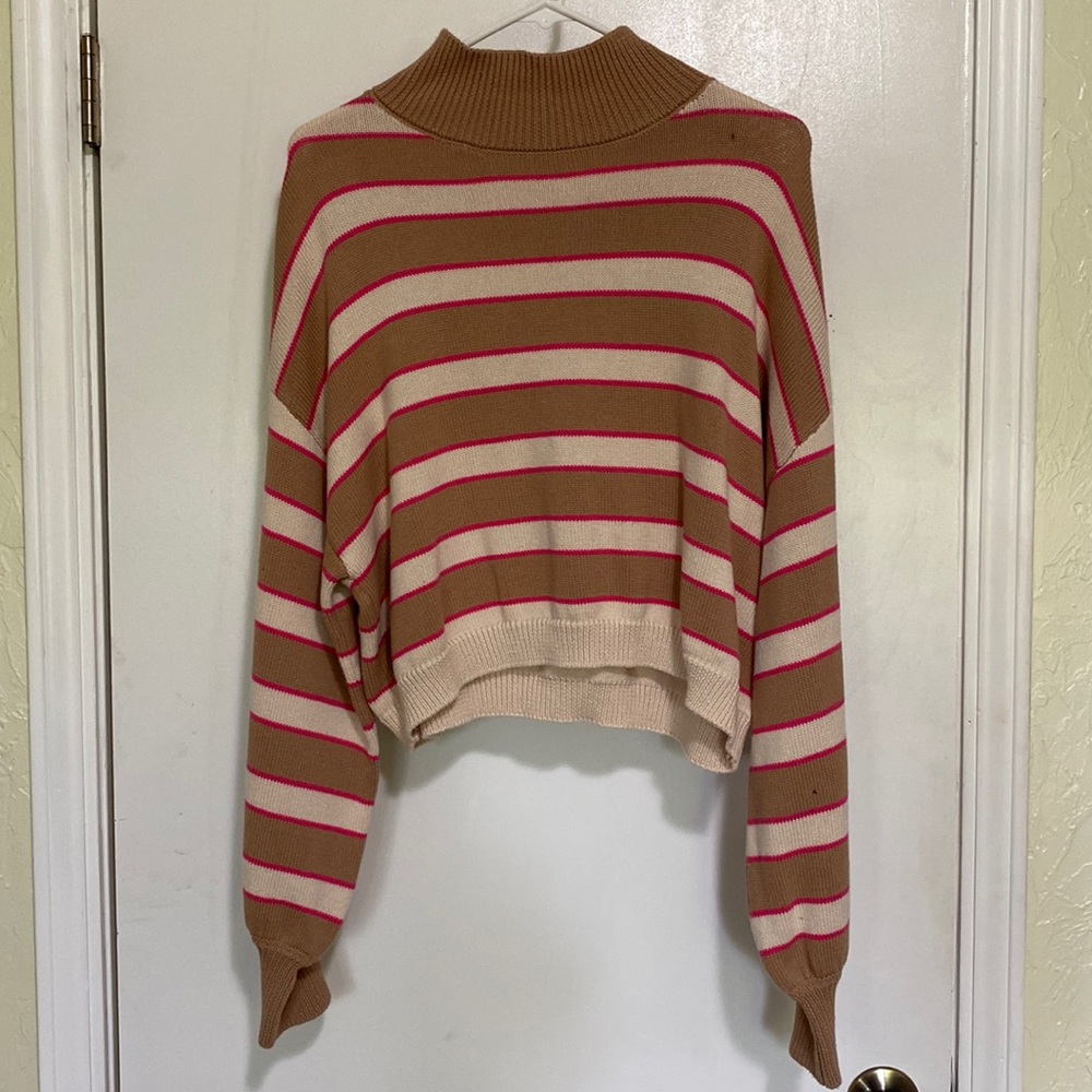 Cropped sweater